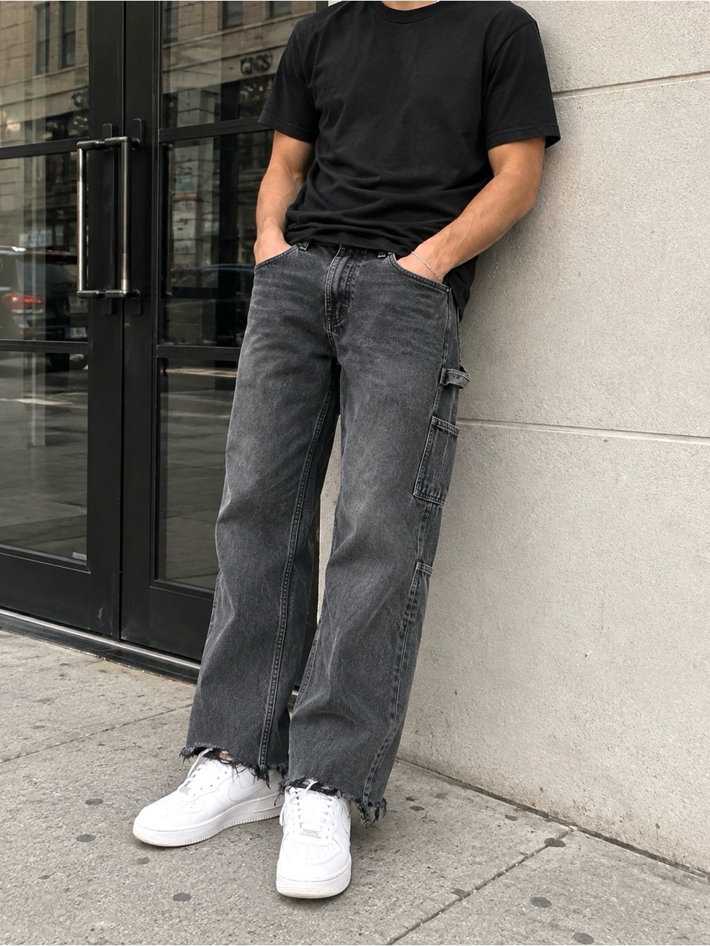 Primitive Men’s 32 Black Wash Wide Leg Cargo Carpenter Jeans M